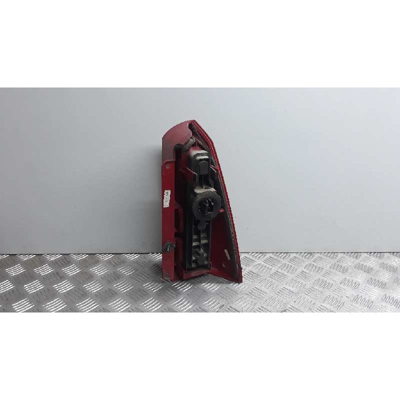 PILOTO TRASERO IZQUIERDO  - imagen 2