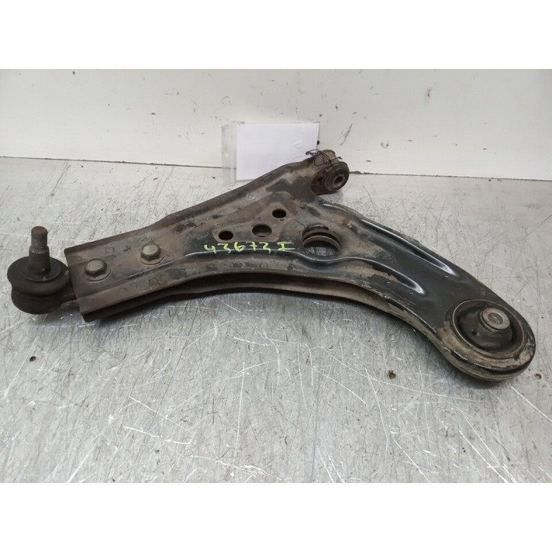 BRAZO SUSPENSION INFERIOR DELANTERO IZQUIERDO 96870465  - imagen 1