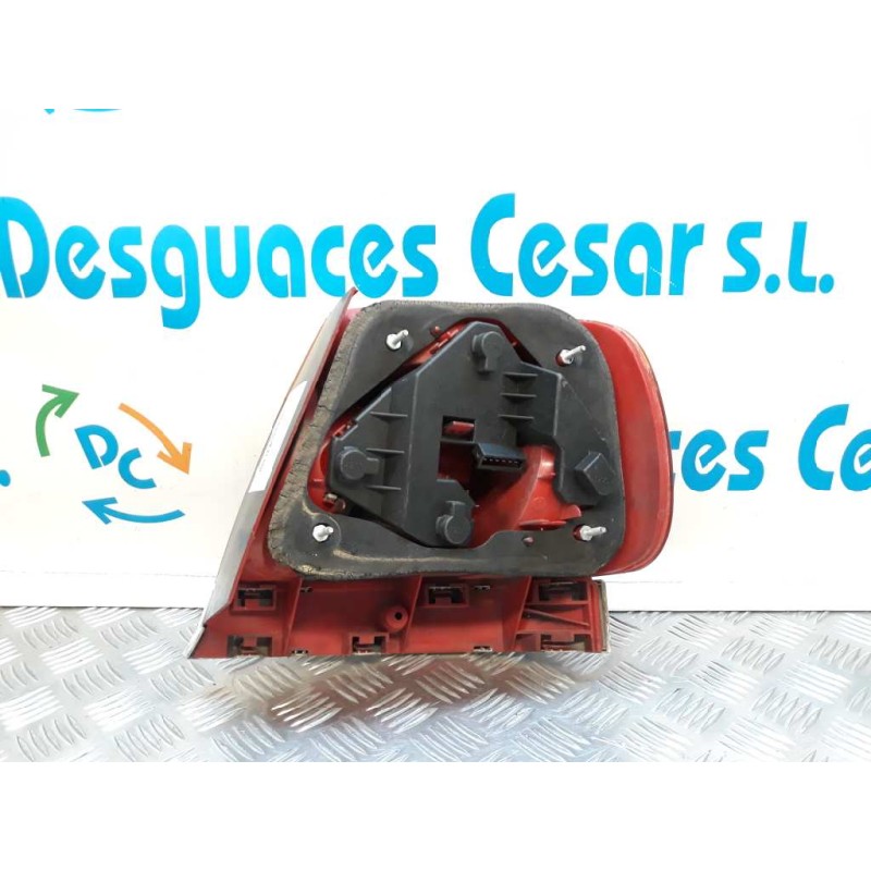 PILOTO TRASERO IZQUIERDO 8D0945111A  - imagen 2