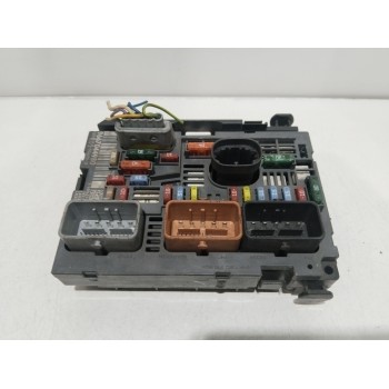 CAJA RELES / FUSIBLES 9667044980 