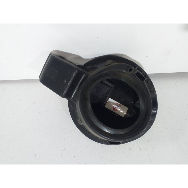 TAPA EXTERIOR COMBUSTIBLE 9373905980  - imagen 2