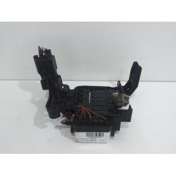 CAJA RELES / FUSIBLES 6R0915345 