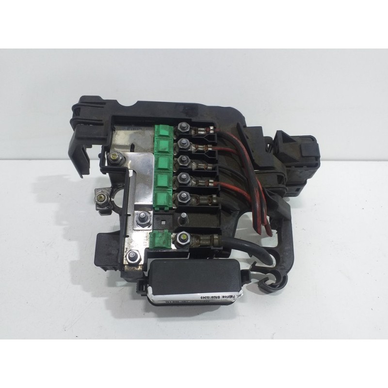 CAJA RELES / FUSIBLES 6R0915345  - imagen 2
