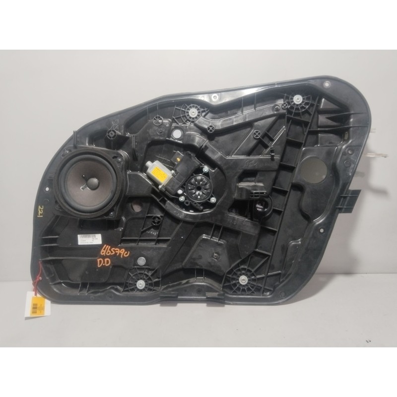 ELEVALUNAS DELANTERO DERECHO 824603Z010  - imagen 2