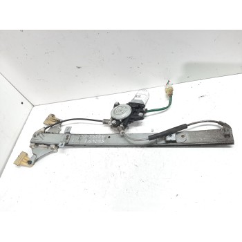 ELEVALUNAS DELANTERO IZQUIERDO 8340274F10000 