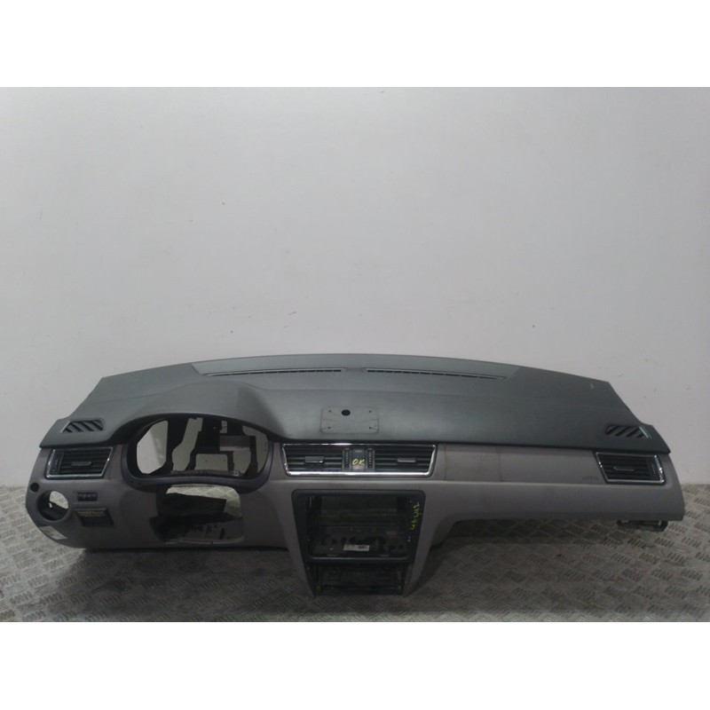 SALPICADERO 6JB857009  - imagen 1