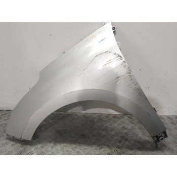 ALETA DELANTERA IZQUIERDA 631012967R PLATA