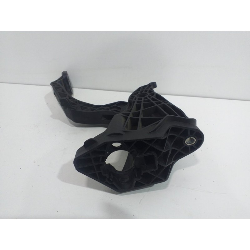PEDAL EMBRAGUE 6R1721059AB  - imagen 2