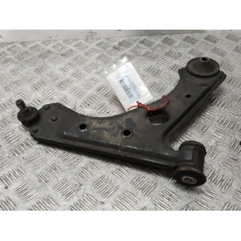 BRAZO SUSPENSION INFERIOR DELANTERO DERECHO 5352038 