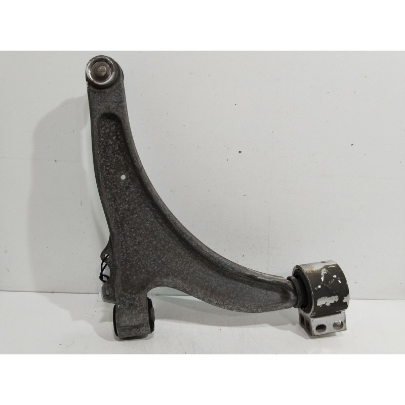 BRAZO SUSPENSION INFERIOR DELANTERO DERECHO 22792989  - imagen 3