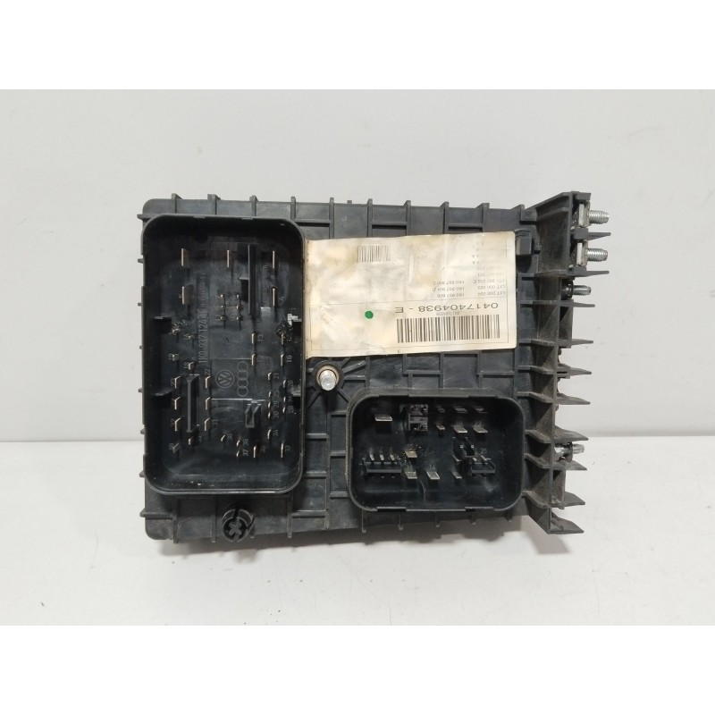 CAJA RELES / FUSIBLES 1K0937806  - imagen 2