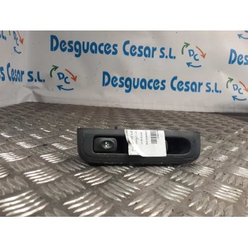 MANDO ELEVALUNAS DELANTERO IZQUIERDO 8200060045 