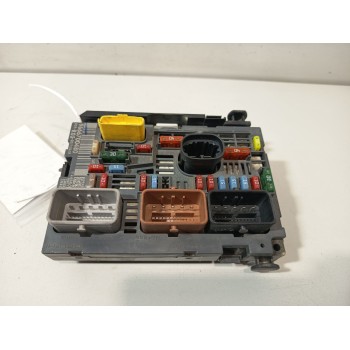 CAJA RELES / FUSIBLES 9666700480 6500CK 