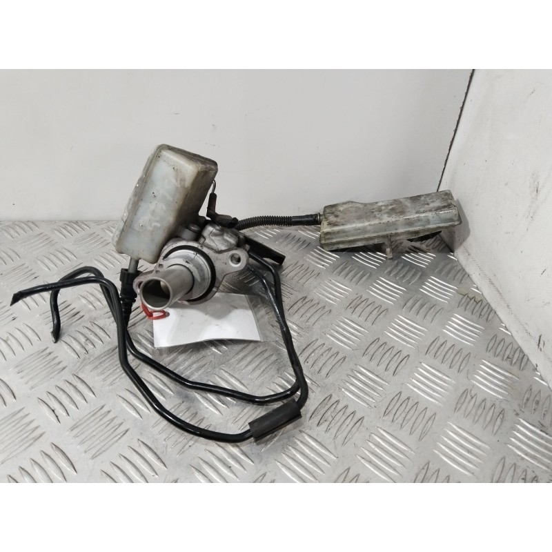 BOMBA FRENO AV612140Y  - imagen 1