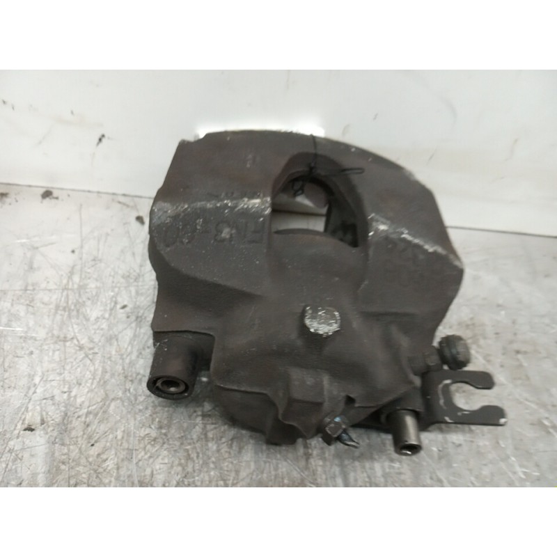 PINZA FRENO DELANTERA DERECHA 7711135698  - imagen 1