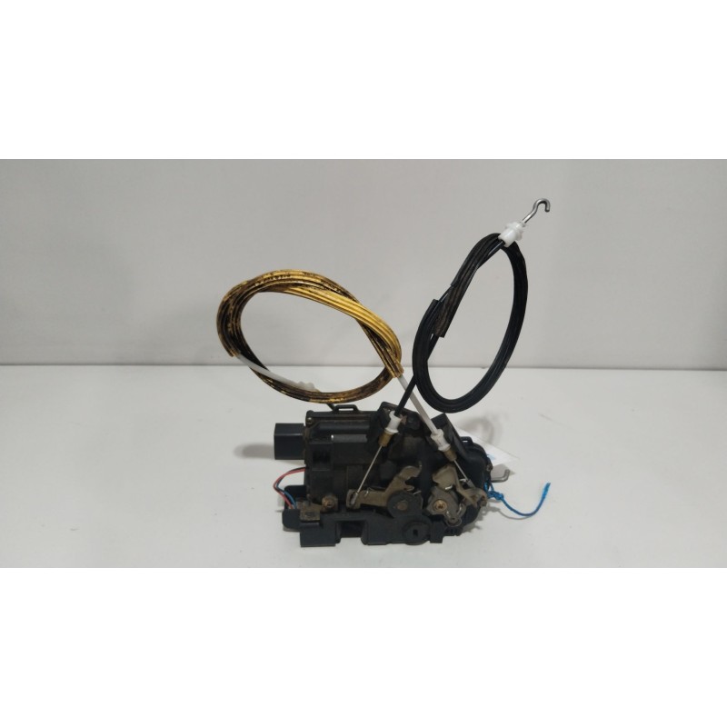 CERRADURA PUERTA TRASERA DERECHA 4B0839016G  - imagen 3