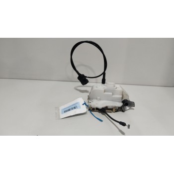 CERRADURA PUERTA DELANTERA IZQUIERDA 