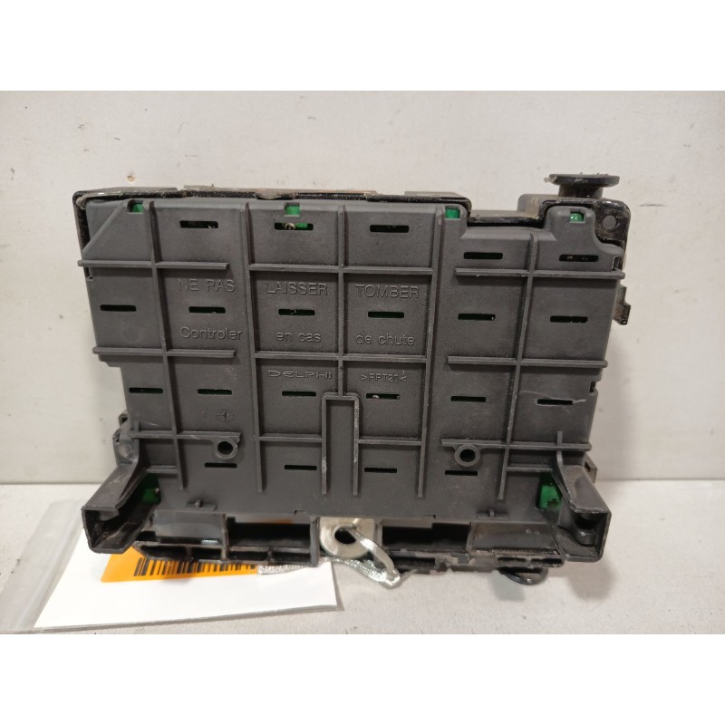 CAJA RELES / FUSIBLES 6500Y1  - imagen 4