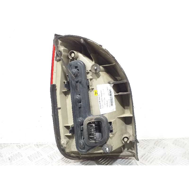 PILOTO TRASERO DERECHO 09117446  - imagen 2