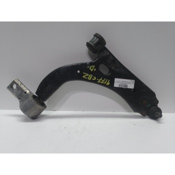 BRAZO SUSPENSION SUPERIOR DELANTERO DERECHO 