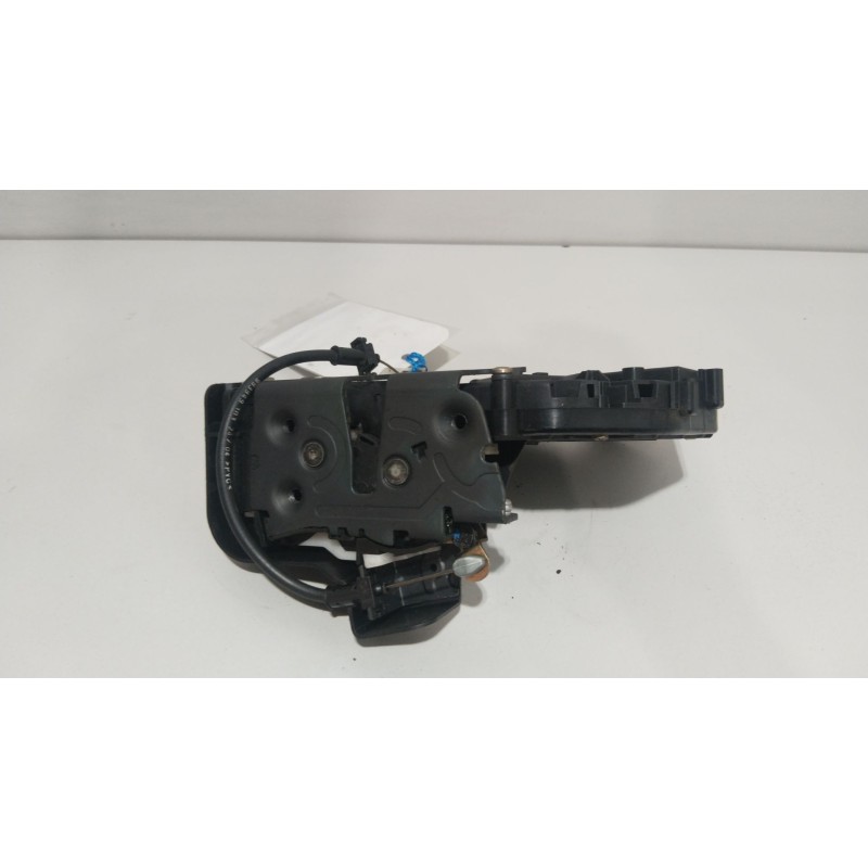 CERRADURA PUERTA TRASERA IZQUIERDA 30699451  - imagen 4