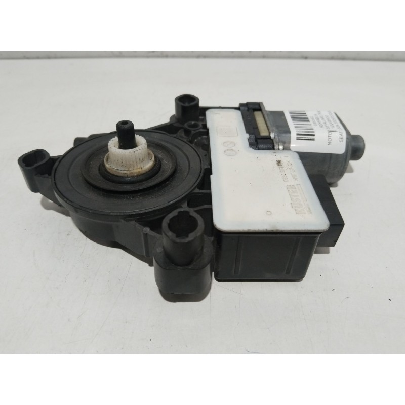 MOTOR ELEVALUNAS TRASERO IZQUIERDO 5Q0959811A 0130822725 - imagen 1