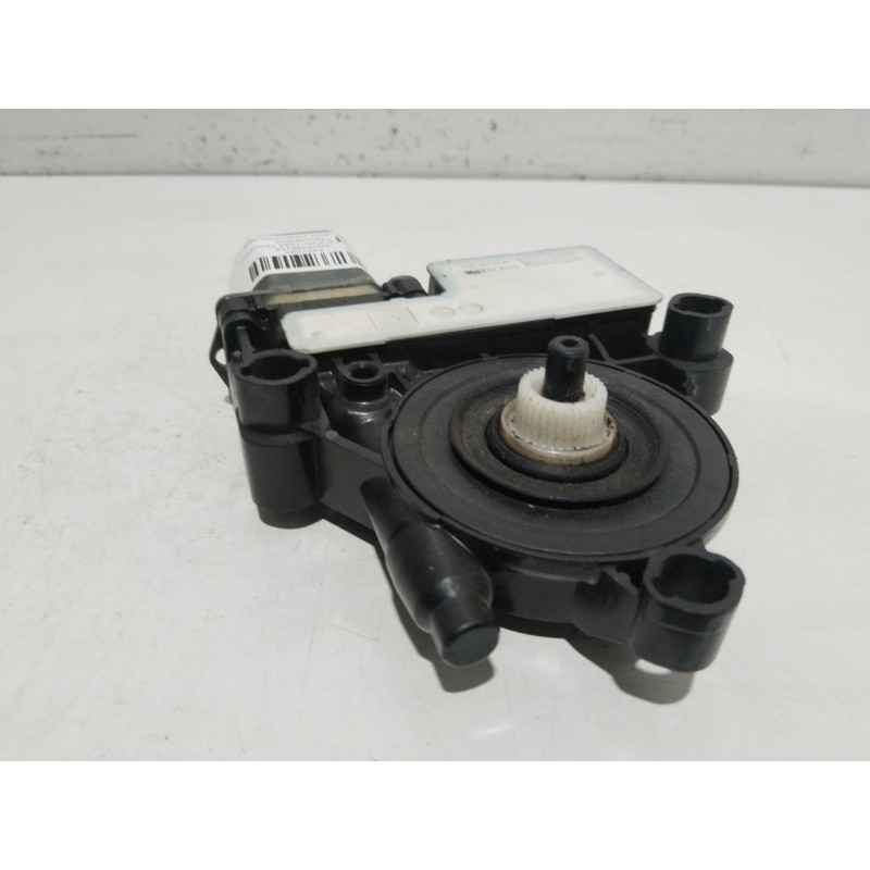MOTOR ELEVALUNAS TRASERO IZQUIERDO 5Q0959811A 0130822725 - imagen 2