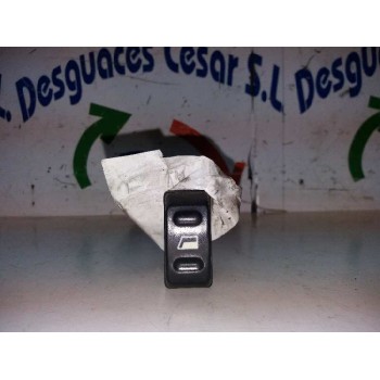 MANDO ELEVALUNAS DELANTERO DERECHO 