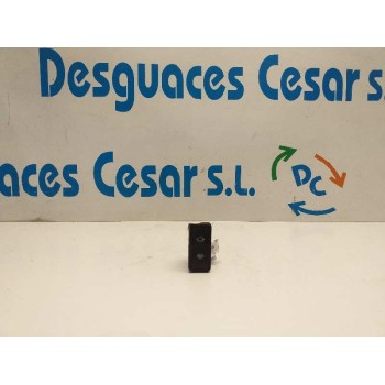 MANDO ELEVALUNAS DELANTERO DERECHO 