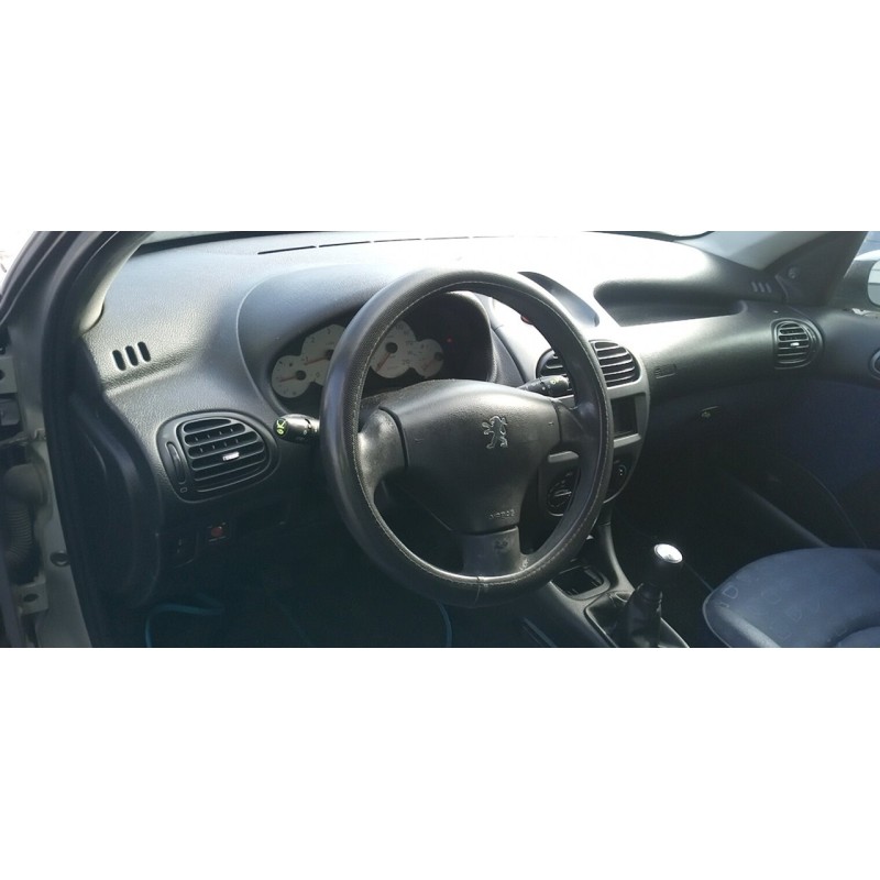 PEUGEOT 206 BERLINA - imagen 6