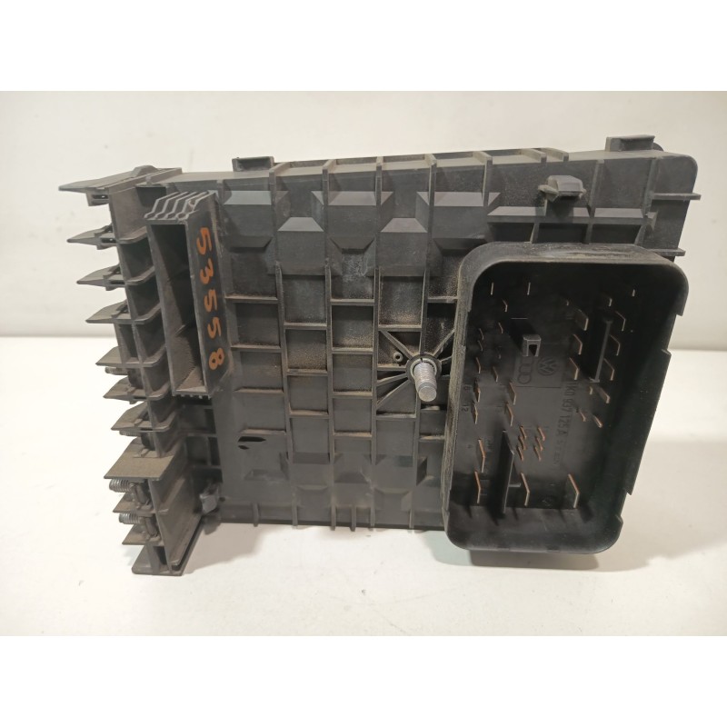CAJA RELES / FUSIBLES 1K0937125A  - imagen 4