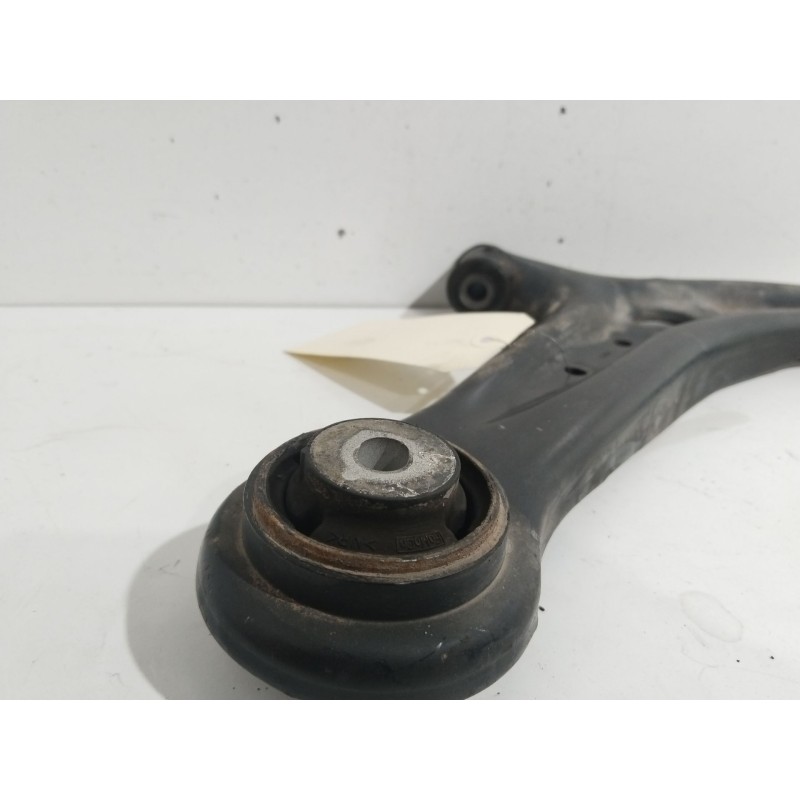 BRAZO SUSPENSION INFERIOR DELANTERO DERECHO 1737309  - imagen 3