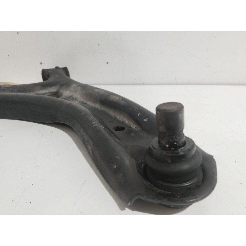 BRAZO SUSPENSION INFERIOR DELANTERO DERECHO 1737309  - imagen 4