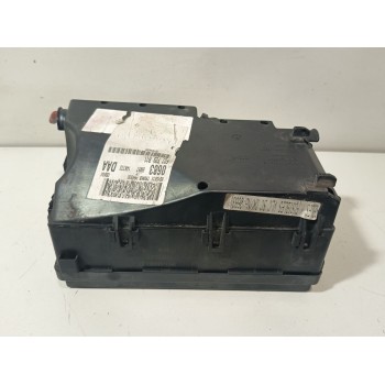 CAJA RELES / FUSIBLES 3M5T14A142AB 
