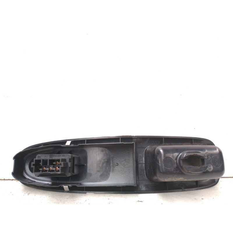 MANDO ELEVALUNAS TRASERO DERECHO 6552KW  - imagen 2
