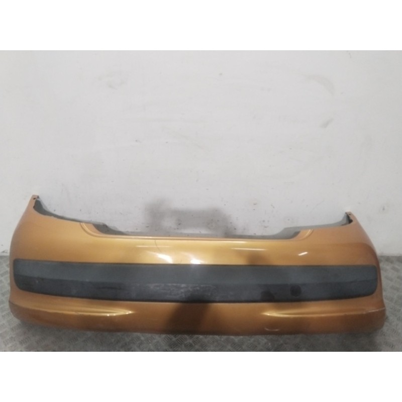 PARAGOLPES TRASERO 7410Z5  - imagen 1