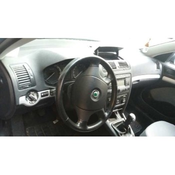 SKODA OCTAVIA BERLINA (1Z3)