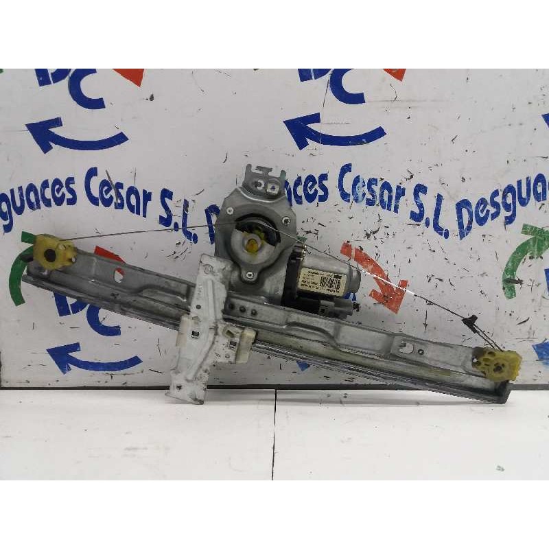 ELEVALUNAS DELANTERO DERECHO ELECTRICO 3P - imagen 1