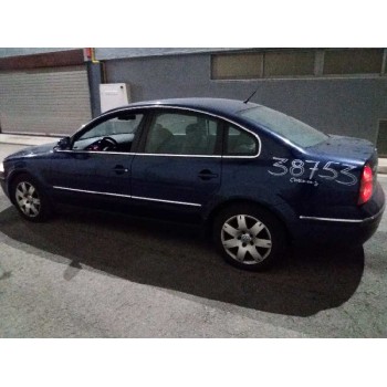 VOLKSWAGEN PASSAT BERLINA (3B3)