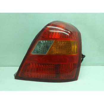 PILOTO TRASERO DERECHO 924022D210 