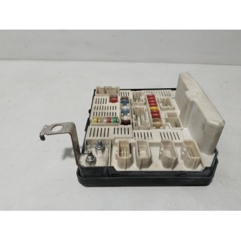 CAJA RELES / FUSIBLES 8200481866J 