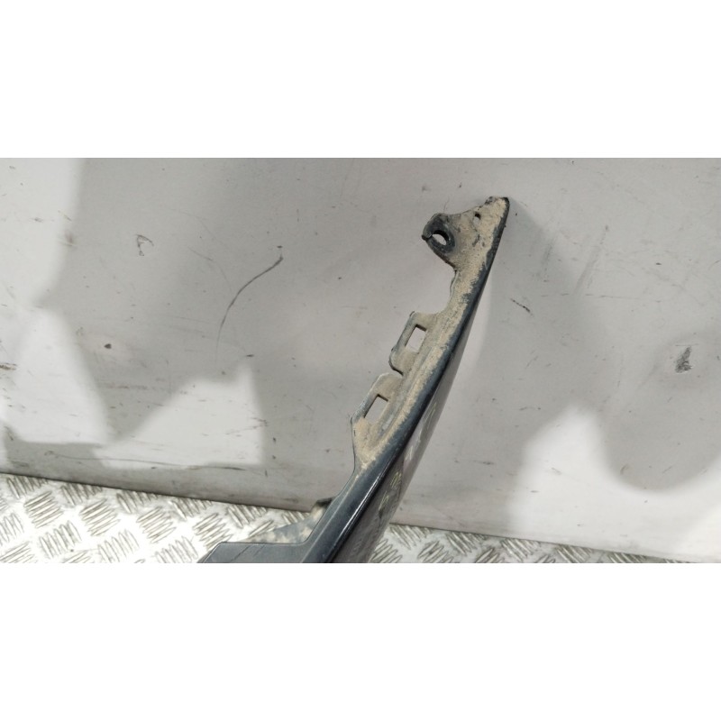 PARAGOLPES TRASERO 7410T5  - imagen 4