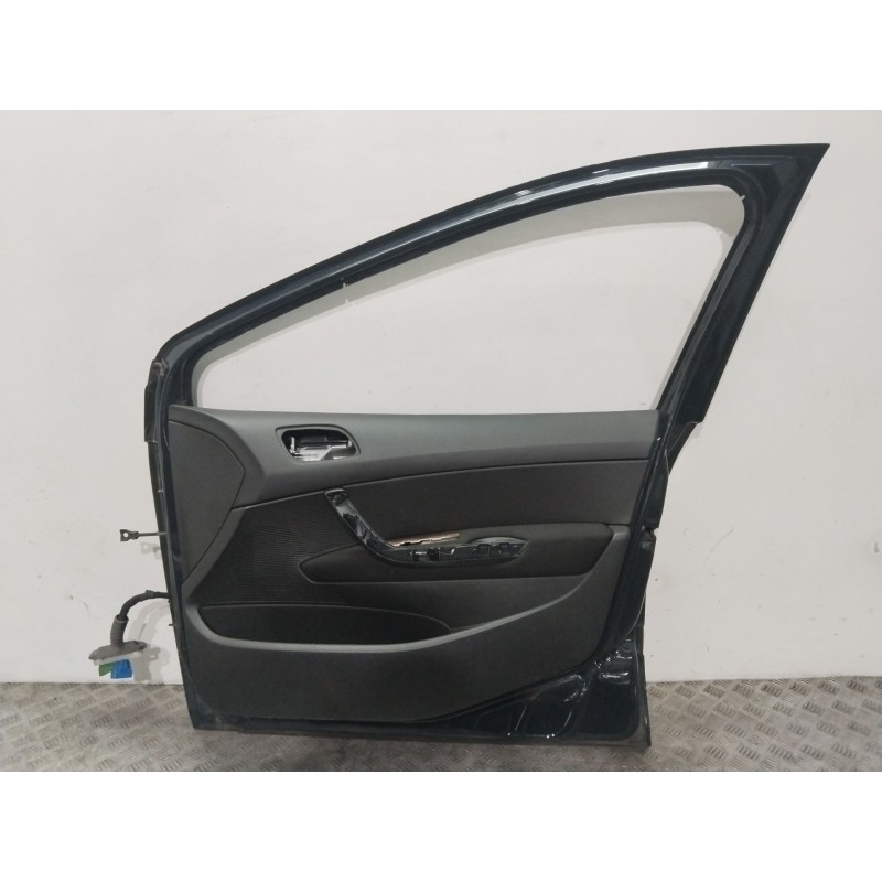 PUERTA DELANTERA DERECHA 9004CC  - imagen 4