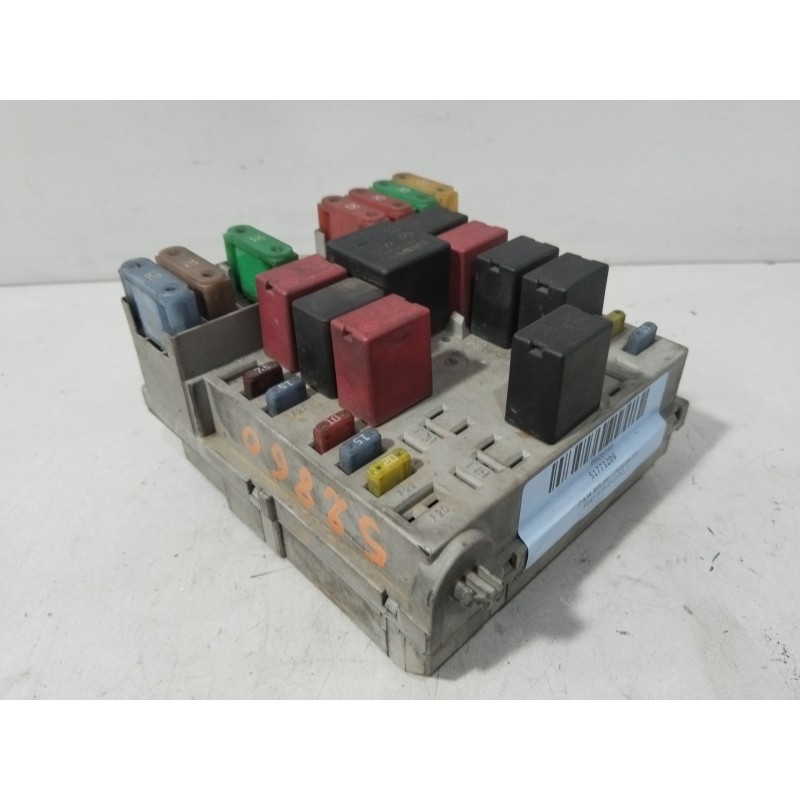 CAJA RELES / FUSIBLES 51773289  - imagen 3