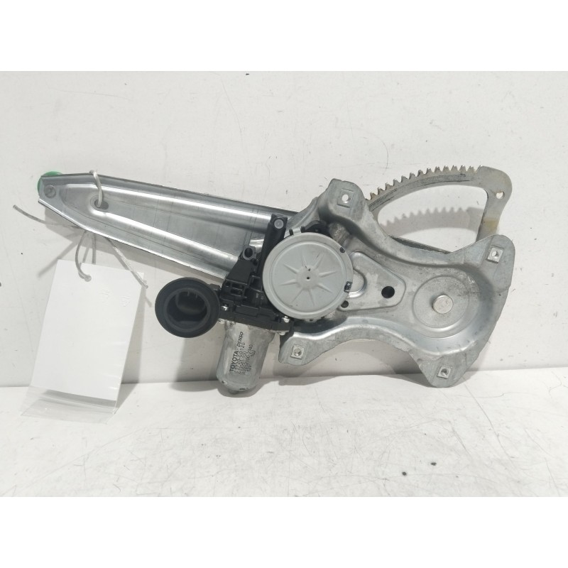 ELEVALUNAS TRASERO DERECHO 857200D120  - imagen 1