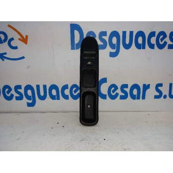 MANDO ELEVALUNAS DELANTERO DERECHO 6554E7 