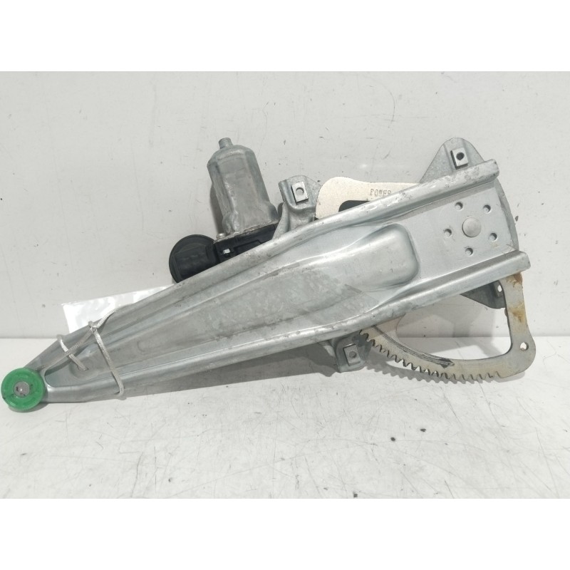 ELEVALUNAS TRASERO DERECHO 857200D120  - imagen 2