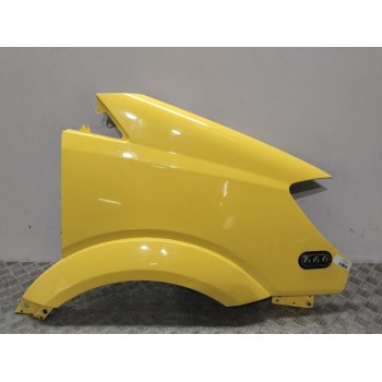 ALETA DELANTERA DERECHA A9066377819 AMARILLO