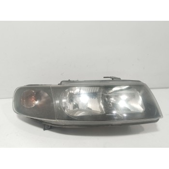 FARO IZQUIERDO 1M1941015 