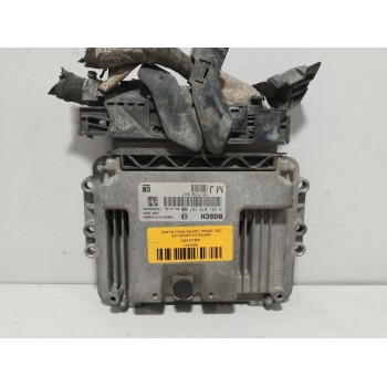 CENTRALITA MOTOR UCE 0281015767 